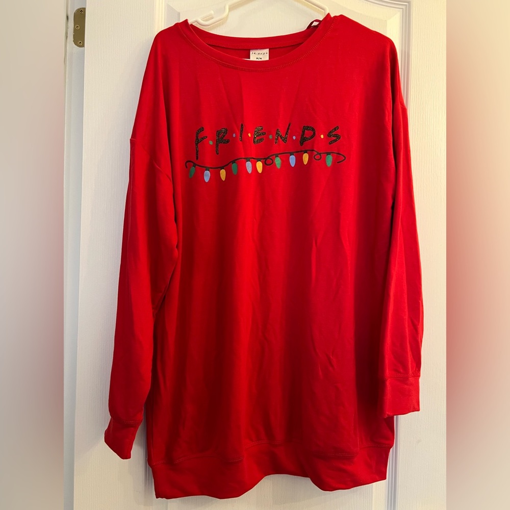 FRIENDS Long Sleeve Size M
